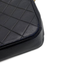 将图像加载到图库查看器中,CHANEL Matelasse ChainShoulder Bag Black Lambskin Size 25