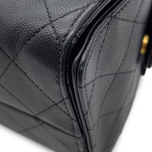 将图像加载到图库查看器中,CHANEL CHANEL25 ChainShoulder Bag BlackAS5293 Caviar Leather Size Small