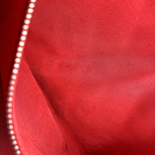 Load image into Gallery viewer, CHANEL Matelasse Clutch Bag PinkA82552 Caviar Leather