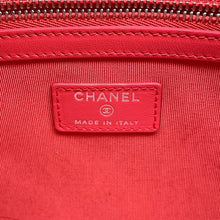 Load image into Gallery viewer, CHANEL Matelasse Clutch Bag PinkA82552 Caviar Leather