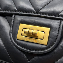 将图像加载到图库查看器中,CHANEL 2.55 ChainShoulder Bag BlackAS0874 Aged Calf Leather Size Mini