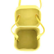 将图像加载到图库查看器中,CELINE Cuil Triomphe Box Shoulder Yellow199263DU3 Leather Size Small