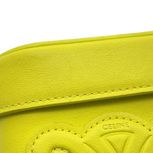 将图像加载到图库查看器中,CELINE Cuil Triomphe Box Shoulder Yellow199263DU3 Leather Size Small