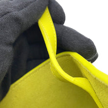将图像加载到图库查看器中,CELINE Cuil Triomphe Box Shoulder Yellow199263DU3 Leather Size Small