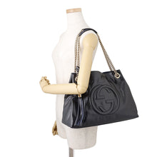 Load image into Gallery viewer, GUCCI Soho Interlocking G Chain Shoulder Bag Navy308982 Patent Leather