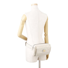将图像加载到图库查看器中,GUCCI Interlocking G Crossbody Bag Ivory598080 Leather