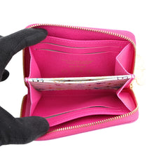 将图像加载到图库查看器中,LOUIS VUITTON LV × TM Zippy coin purse Cute PinkM14144 Epi Leather