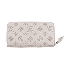 将图像加载到图库查看器中,LOUIS VUITTON Zippy Wallet Rose MademoiselleM80314 Monogram Mahina