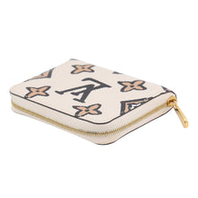 Load image into Gallery viewer, LOUIS VUITTON Zippy Coin Purse CreamM80677 Monogram / Wild at Heart