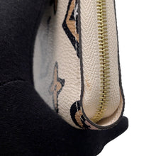 Load image into Gallery viewer, LOUIS VUITTON Zippy Coin Purse CreamM80677 Monogram / Wild at Heart