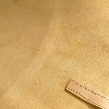 Load image into Gallery viewer, Ferragamo Charming Tote Light Camel216999 770646 Calf Leather Size XL