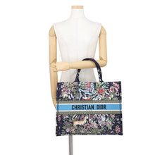 Load image into Gallery viewer, Dior D Constellation Book Tote Navy/Multicolor Canvas Size Large