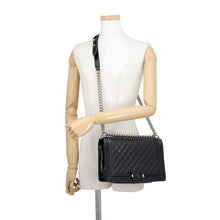 Load image into Gallery viewer, CHANEL Boy Chanel ChainShoulder Bag BlackA92193 Patent Leather Leather Size Large