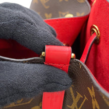 Load image into Gallery viewer, LOUIS VUITTON Neonoe CoquelicotM44021 Monogram Size MM