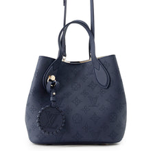 将图像加载到图库查看器中,LOUIS VUITTON Blossom NavyM14317 Monogram Mahina Size PM