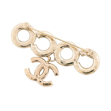 Load image into Gallery viewer, CHANEL Brooch CC Logo Faux PearlAB5646 Metal Faux Pearl