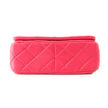 将图像加载到图库查看器中,CHANEL 19 Matelasse ChainShoulder Bag Pink Leather Size 20