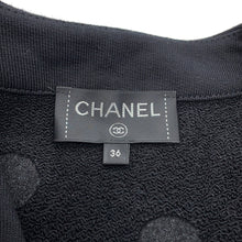Load image into Gallery viewer, CHANEL cardigan Size 36 BlackP71493 Cotton100%