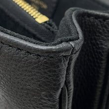 将图像加载到图库查看器中,LOUIS VUITTON Pochette Metis EW NoirM46595 Monogram Empreinte Leather
