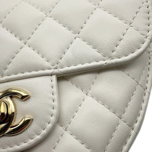 Load image into Gallery viewer, CHANEL Matelasse Heart Shape Chain Shoulder WhiteAS3191 Lambskin