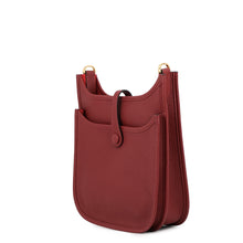 Load image into Gallery viewer, HERMES Evelyne3 Rouge H Taurillon Clemence Size 23
