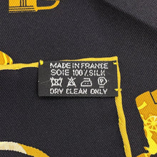 Load image into Gallery viewer, HERMES Carre Kelly・Kelly en Caleche Size 65 Black/Gold Silk100%