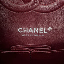 Load image into Gallery viewer, CHANEL Matelasse W Flap ChainShoulder Bag BlackA01112 Caviar Leather Size 25