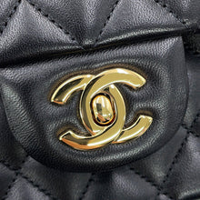 Load image into Gallery viewer, CHANEL Classic Matelasse Double Flap Chain Shoulder Bag BlackA01112-Y01295-94305 Lambskin Size 25