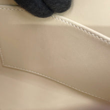 Load image into Gallery viewer, HERMES Mini Kelly 2 SPO Craie/Gris Meyer Epsom