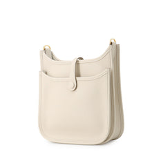 Load image into Gallery viewer, HERMES Evelyne3 Craie Taurillon Clemence Size 23