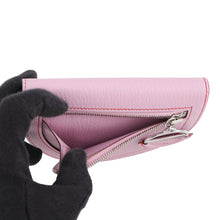 Load image into Gallery viewer, HERMES In the Loop Compact Mauve Sylvestre Chevre Myzore Goatskin