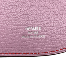 Load image into Gallery viewer, HERMES In the Loop Compact Mauve Sylvestre Chevre Myzore Goatskin