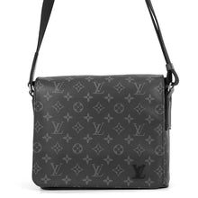 Load image into Gallery viewer, LOUIS VUITTON District PM NV3 NoirM46255 Monogram Eclipse Size PM