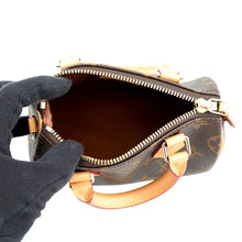 将图像加载到图库查看器中,LOUIS VUITTON Nano Speedy BrownM81085 Monogram Size Nano