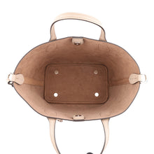 Load image into Gallery viewer, LOUIS VUITTON Blossom GaletM21849 Monogram Mahina Size PM
