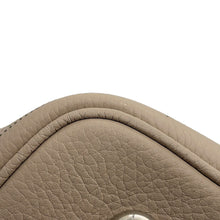 Load image into Gallery viewer, LOUIS VUITTON Blossom GaletM21849 Monogram Mahina Size PM