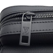 Load image into Gallery viewer, LOUIS VUITTON LV Aerogram Fastline Messenger NoirM22482 Leather LV Aerogram