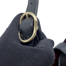 Load image into Gallery viewer, GUCCI Jackie Black782849 Leather Size Small