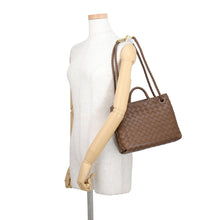 Load image into Gallery viewer, Bottega Veneta INTRECCIATO Andiamo Notchyola766014VCPP12808 Lambskin Size Small