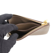 将图像加载到图库查看器中,HERMES Zip Ango Chaine d'Ancre Card Case Etoupe Evercolor