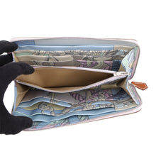 Load image into Gallery viewer, HERMES Azap Long silk in mauve pail Epsom