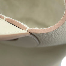 Load image into Gallery viewer, HERMES in-the-loop Tote Bag Beton Taurillon Clemence Swift Leather Size 23
