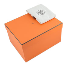 Load image into Gallery viewer, HERMES in-the-loop Tote Bag Beton Taurillon Clemence Swift Leather Size 23