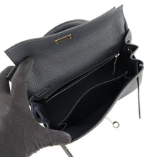 Load image into Gallery viewer, HERMES Kelly Retourne Caban Togo Leather Size 25