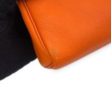 将图像加载到图库查看器中,HERMES Kelly doll Orange Gulliver