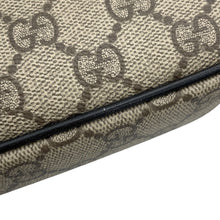 Load image into Gallery viewer, GUCCI Horsebit1955 Soft Small Top Handle Bag Beige/Black815206 GG Supreme Leather