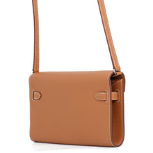 Load image into Gallery viewer, HERMES Kelly wallet long to go Gold Evercolor