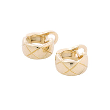 将图像加载到图库查看器中,CHANEL Coco Crush Collection EarringsJ11134 18K Yellow Gold