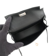 将图像加载到图库查看器中,HERMES Mini Kelly 2 Black Chevre Myzore Goatskin Size Mini