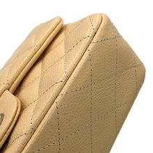 将图像加载到图库查看器中,CHANEL Mini Matelasse Single Flap Single Chain Shoulder Bag BeigeA69900 Caviar Leather Size 20